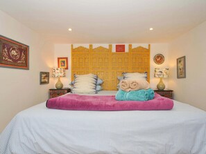 3 bedrooms, individually decorated, individually furnished, free WiFi - 5 Esplanade (Fowey)