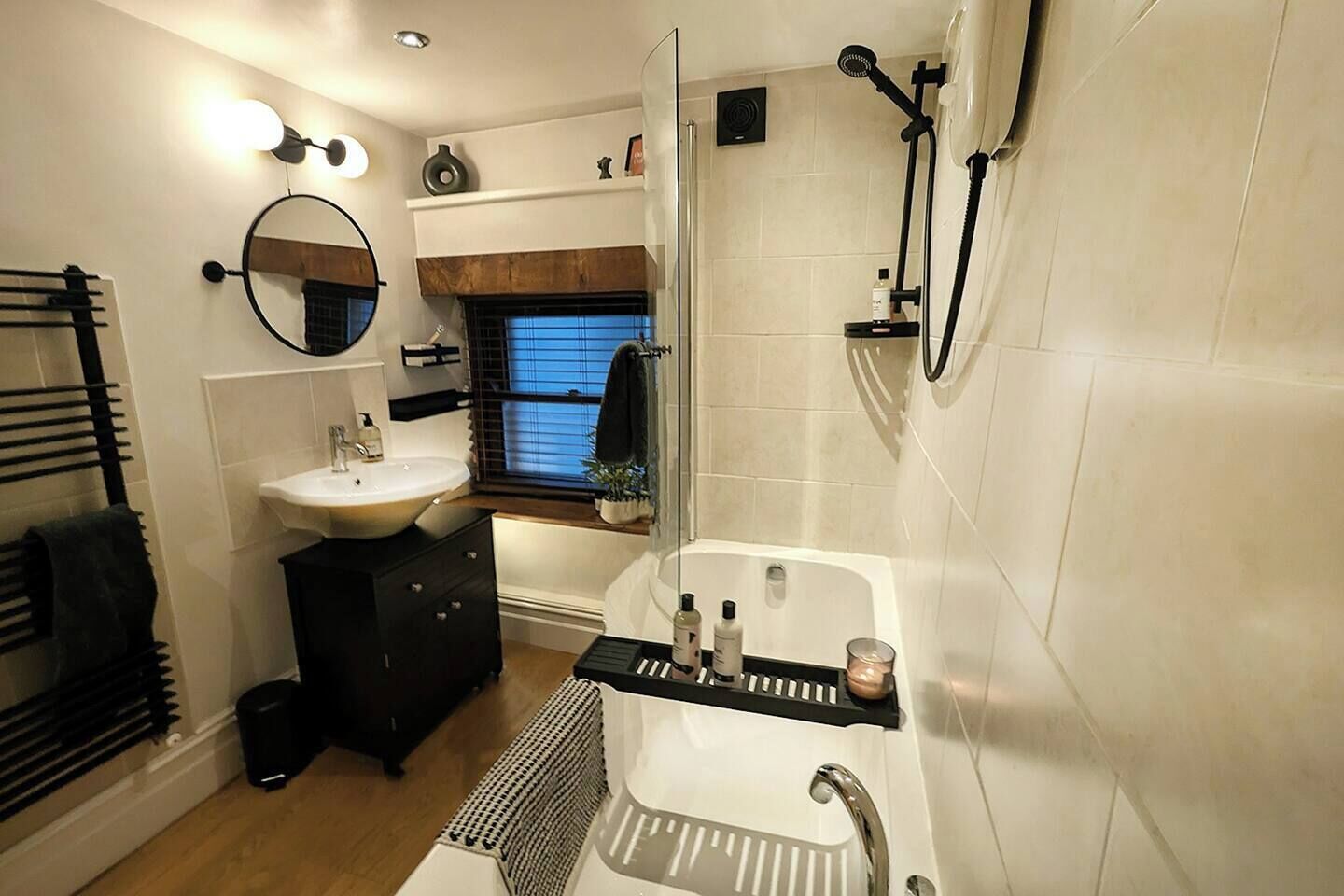 Hair dryer, towels