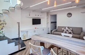 Interior - Domus Minerva (Termini)