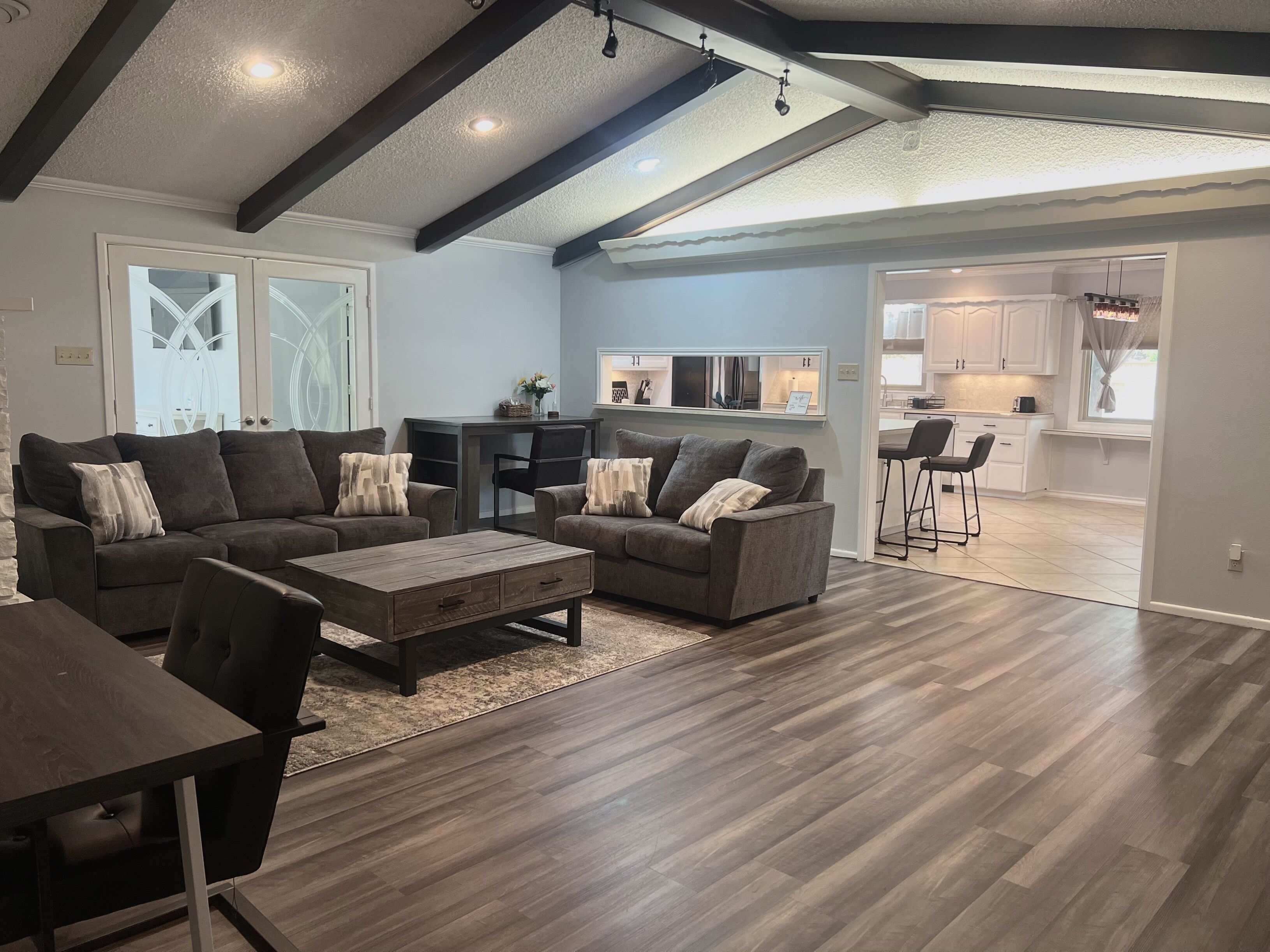 Smart TV, fireplace, video games, stereo