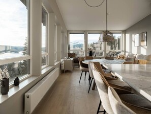 Family House | Living area - Tott Mountain Retreat – Ski-In, Ski-Out (Åre)