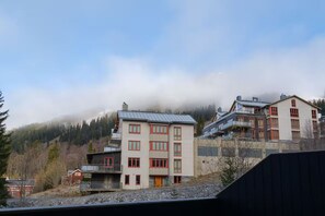 Front of property - Tott Mountain Retreat – Ski-In, Ski-Out (Åre)