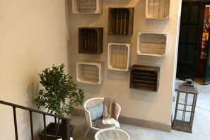 Interior - Soller Plaza (Soller)