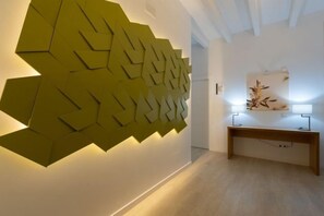 Unclassified image, 2 of 38, button - Soller Plaza (Soller)