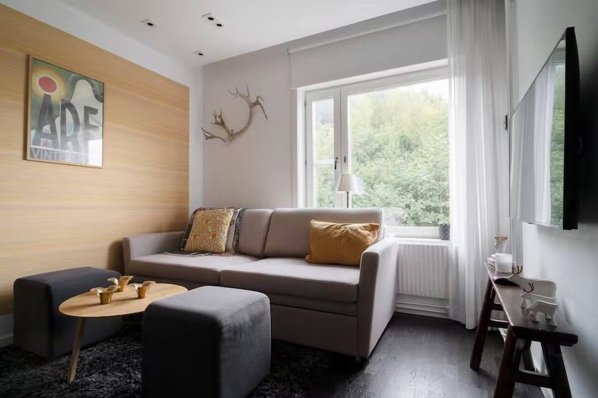 Comfort Quadruple Room | Living area