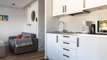 Economy Apartment | Private kitchen