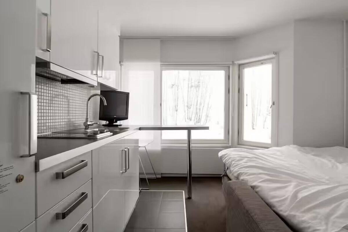 Studio Suite | Free WiFi