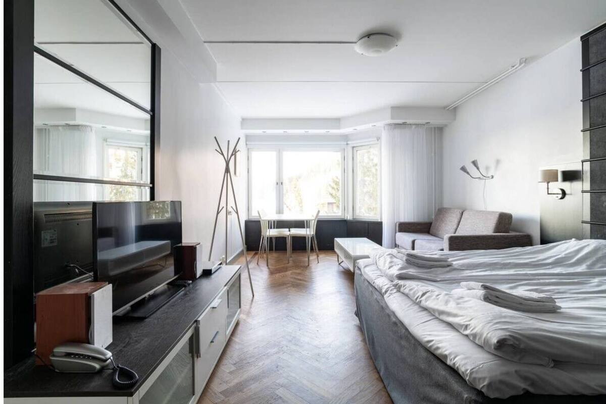Room | Free WiFi