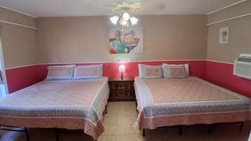 1 bedroom, free WiFi, bed sheets