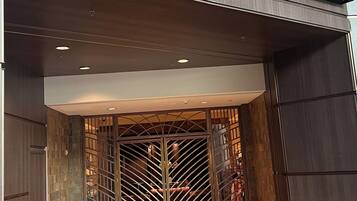 サウナ、ホットタブ、スチームサウナ、温泉 / 鉱泉、泥風呂、ホットストーンマッサージ