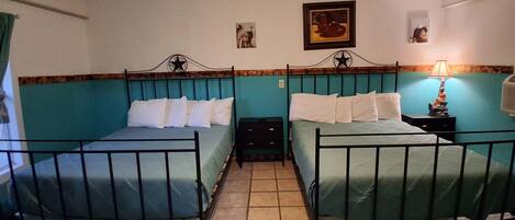 1 habitación, wifi gratis y ropa de cama