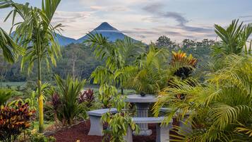 Villa | 2 bedrooms, desk