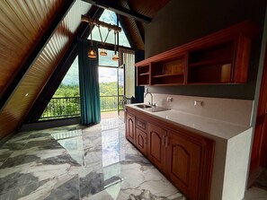 2 bedrooms - Nayari Arenal Farmstay A-frame Chalet La Fortuna (Peñas Blancas)