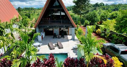 Nayari Arenal Farmstay A-frame Chalet La Fortuna