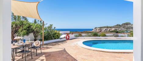 Villa (2 Bedrooms) | Interior