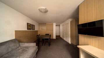 Apartment | Living room