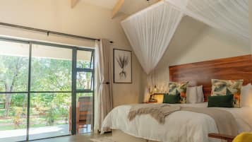 Deluxe Double or Twin Room, Balcony, Garden View | In-room safe, desk, laptop workspace, blackout drapes