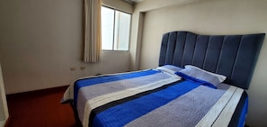 1 chambre, fer et planche à repasser, Wi-Fi