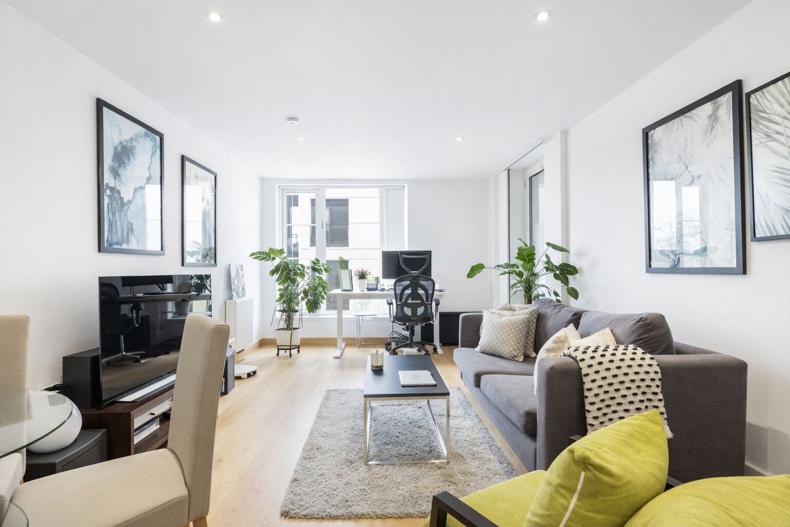 リビング エリア