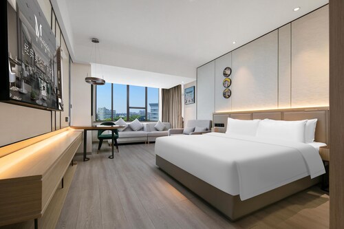 Madison Hotel Wuhan Huanghelou