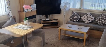 Trecco Bay Porthcawl 2-bed Caravan, Sleeps 6