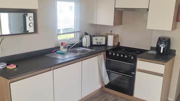 Kabin | Dapur pribadi | Lemari es, microwave, oven, dan kompor