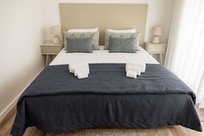 3 soverom, strykejern/-brett, wi-fi (inkludert) og sengetøy