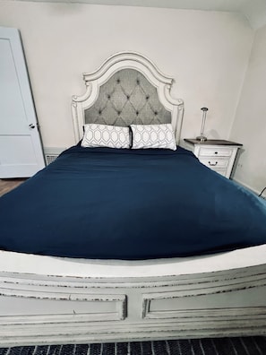 2 habitaciones, tabla de planchar con plancha y wifi gratis 