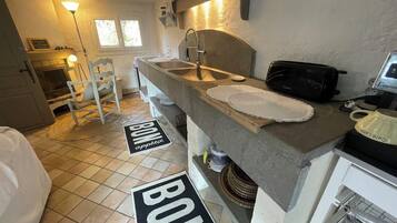 Microwave, oven, stovetop