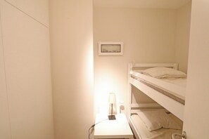 Appartement | 3 chambres, fer et planche à repasser
