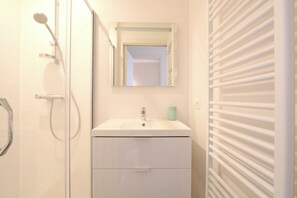 Apartment | Badezimmer