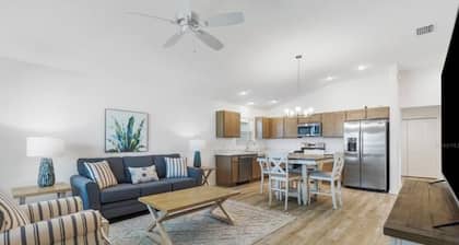 Charming 2-Bedroom, 2-Bath Villa in Newell Village