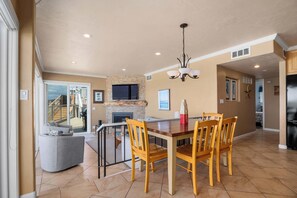 Interior - Rio del Mar Paradise with sweeping oceanviews! (Aptos)