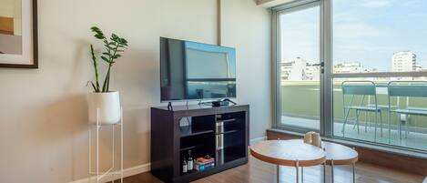 Smart TV de 50 pulgadas con canales digitales