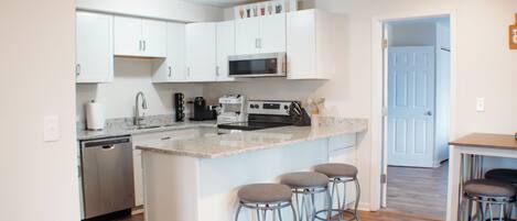 Microwave, oven, stovetop, dishwasher