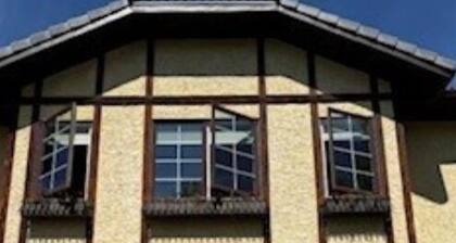 1BR 1Bath Home in Calgary.