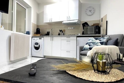 2-Magnificent apartment in Reims