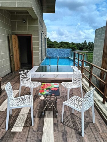 Aqua Golf Villa Vedic Village 