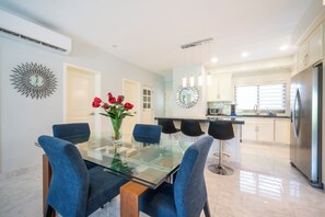 Bloc d'apartaments Deluxe, balcó, vistes al jardí | Cuina privada