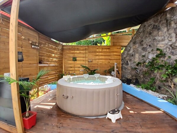 Bubbelpool utomhus