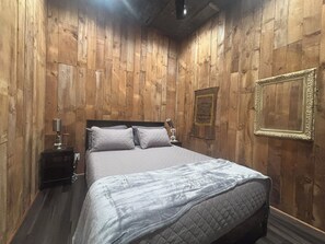 2 soverom, strykejern/-brett, wi-fi og sengetøy