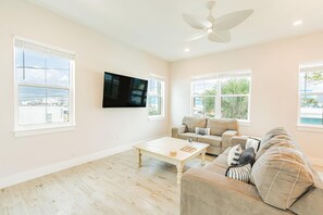 Maison, plusieurs lits (Premier Island Escape) | Coin séjour