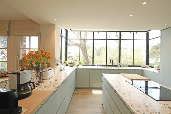 Biệt thự | Bếp riêng | Ghế cao cho trẻ em 