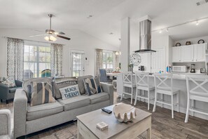 House, Multiple Beds (Happy Horizons) | Living area | TV