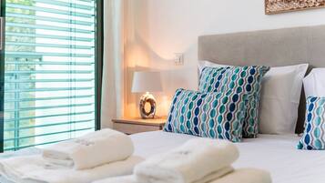 1 bedroom, iron/ironing board, Internet, bed sheets