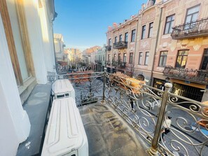 Deluxe Double Room, City View - Bonito (Tbilisi)