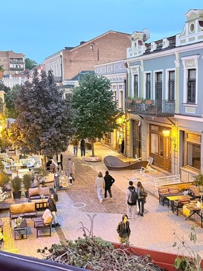 Front of property - Bonito (Tbilisi)