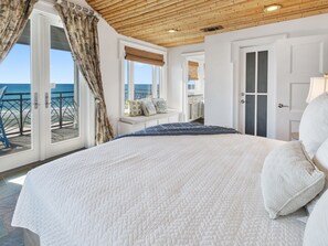 4 bedrooms, free WiFi, bed sheets