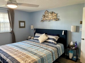 Bügeleisen/Bügelbrett, kostenloses WLAN