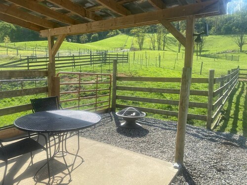 Horse Stable Hookup Near Grayson Highlands